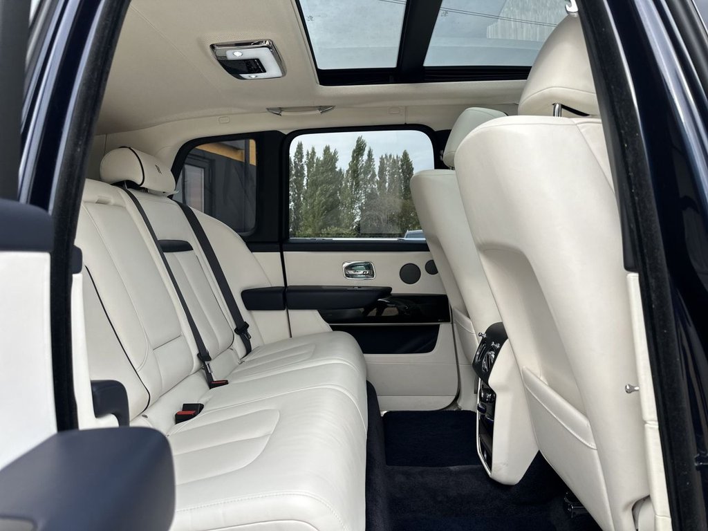 Used Rolls-Royce Cullinan 2021 for sale - 76163288: Photo 26