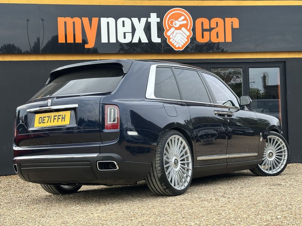 Used Rolls-Royce Cullinan 2021 for sale - 76163288: Photo 8
