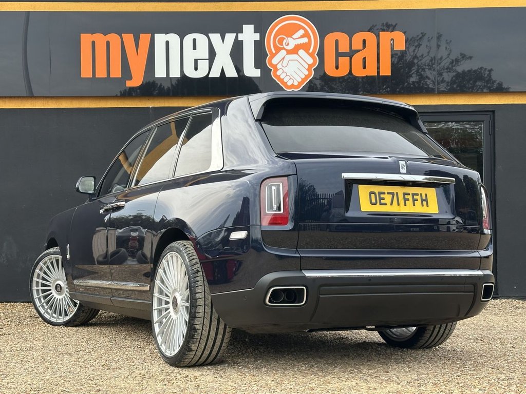 Used Rolls-Royce Cullinan 2021 for sale - 76163288: Photo 9