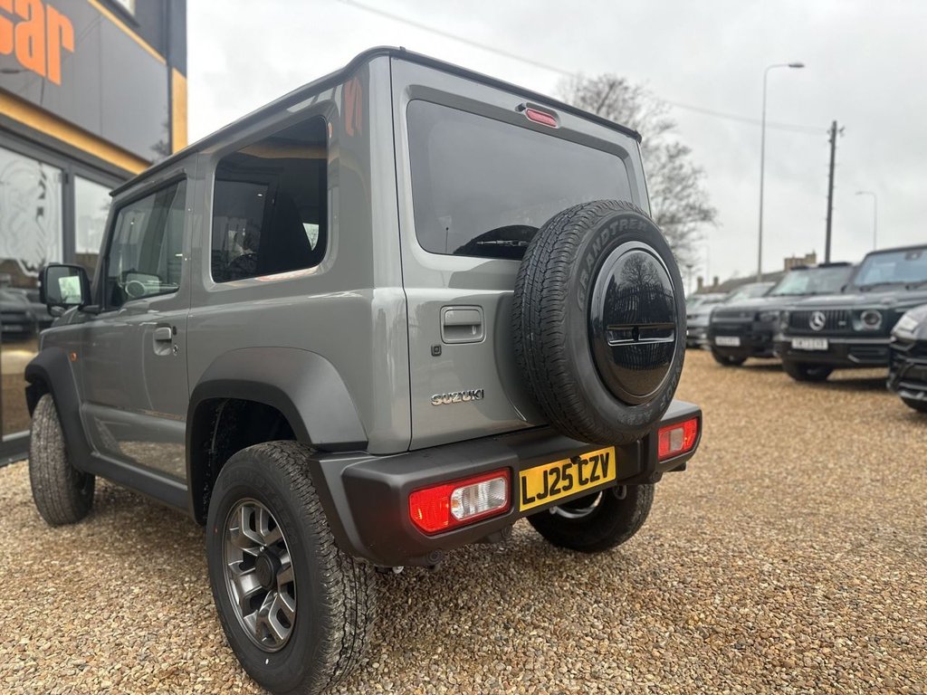 Used Suzuki Jimny 2025 for sale - 77020411: Photo 10