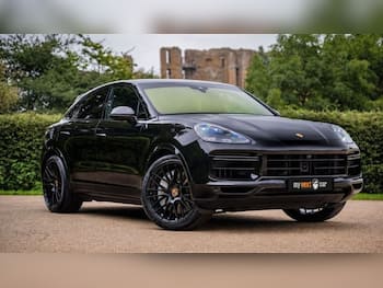 Used Porsche Cayenne 2019 for sale - 79843105: Photo