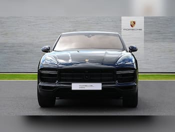 Used Porsche Cayenne 2019 for sale - 79843105: Photo