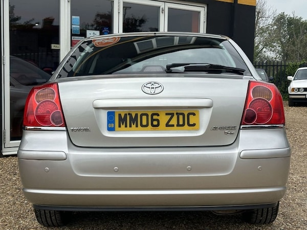 Used Toyota Avensis 2006 for sale - 74827470: Photo 10