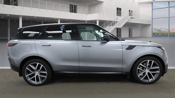 Used Land Rover Range Rover Sport 2023 for sale - 76256623: Photo 5