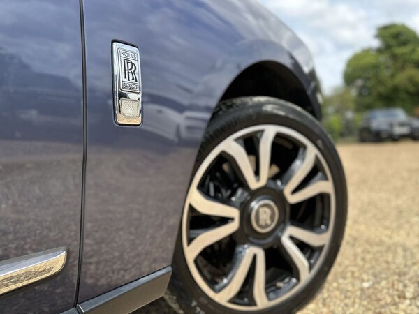 Used Rolls-Royce Cullinan 2019 for sale - 75653954: Photo 11