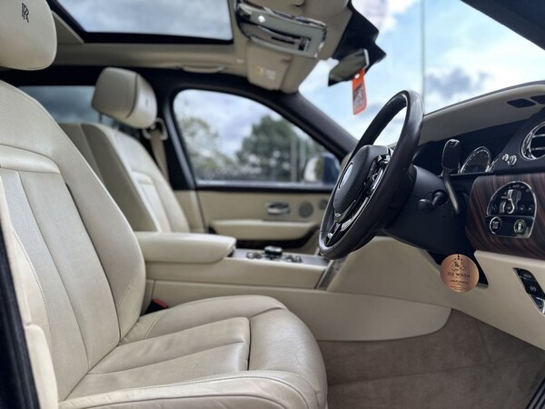 Used Rolls-Royce Cullinan 2019 for sale - 75653954: Photo 16