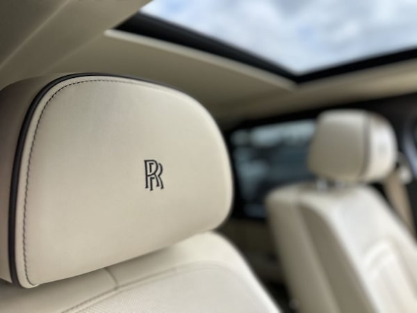 Used Rolls-Royce Cullinan 2019 for sale - 75653954: Photo 18
