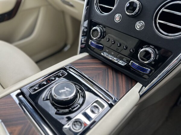 Used Rolls-Royce Cullinan 2019 for sale - 75653954: Photo 21