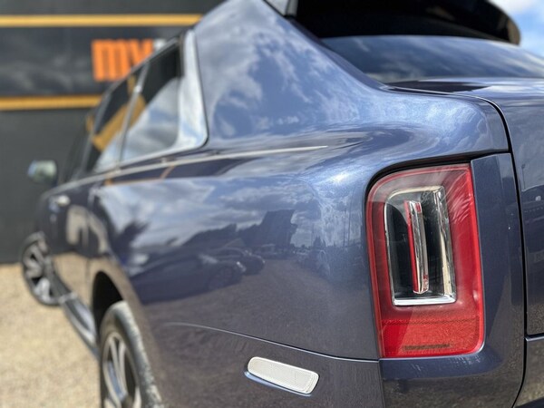 Used Rolls-Royce Cullinan 2019 for sale - 75653954: Photo 8