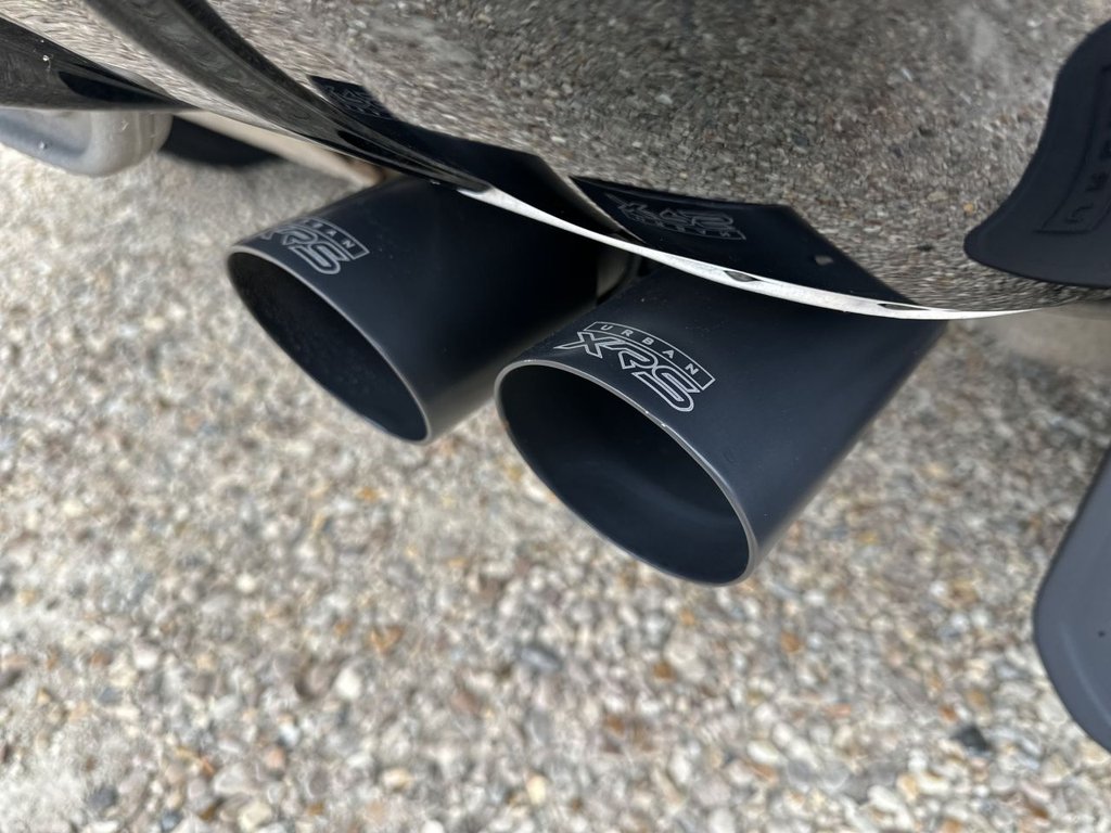 Used Land Rover Defender 2023 for sale - 78162502: Photo 17