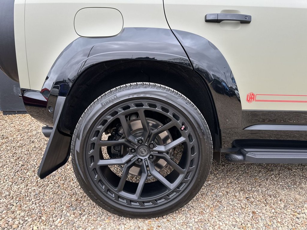 Used Land Rover Defender 2023 for sale - 78162502: Photo 25