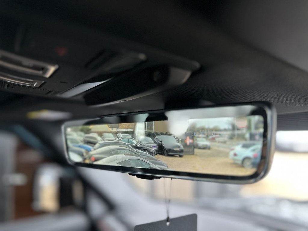 Used Land Rover Defender 2023 for sale - 78162502: Photo 35