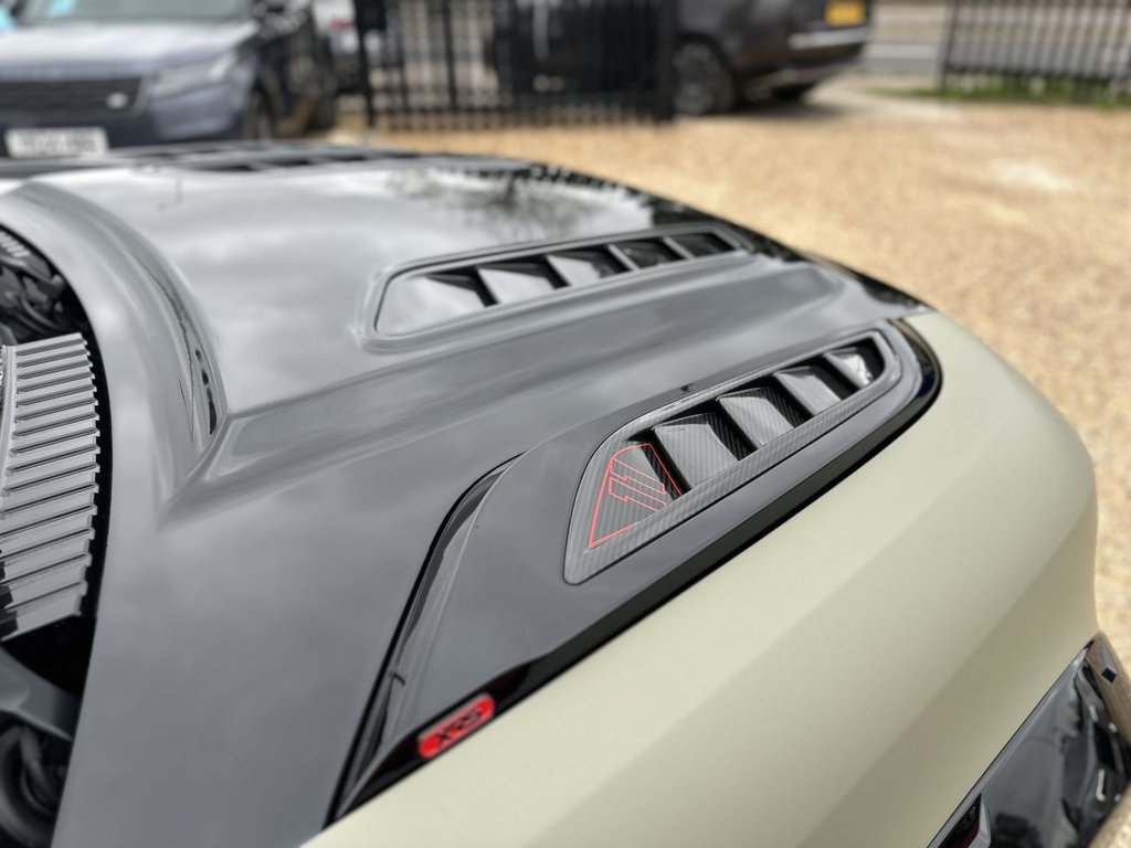 Used Land Rover Defender 2023 for sale - 78162502: Photo 9