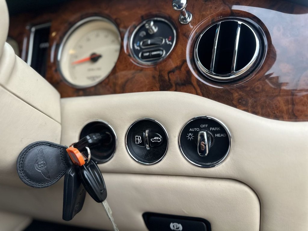 Used Bentley Arnage 2001 for sale - 76546936: Photo 17