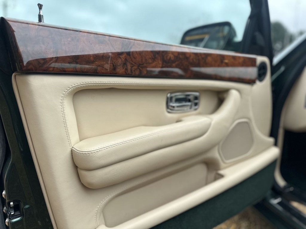 Used Bentley Arnage 2001 for sale - 76546936: Photo 19