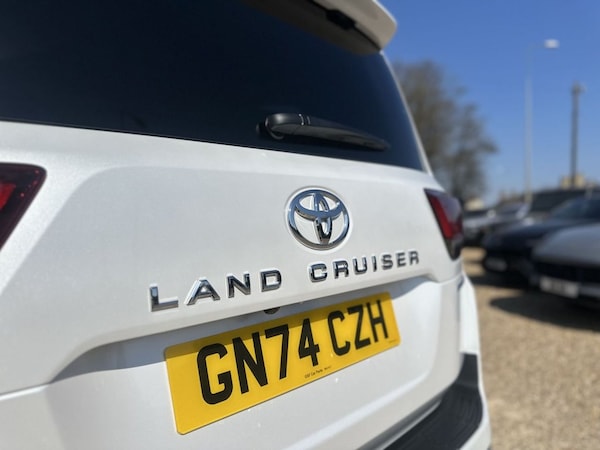 Used Toyota Landcruiser 2024 for sale - 74257771: Photo 12