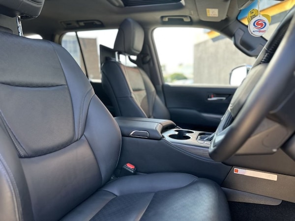 Used Toyota Landcruiser 2024 for sale - 74257771: Photo 19