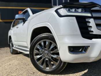 Used Toyota Land Cruiser 2024 for sale - 74257771: Photo