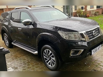 Used Nissan Navara 2016 for sale - 76950606: Photo