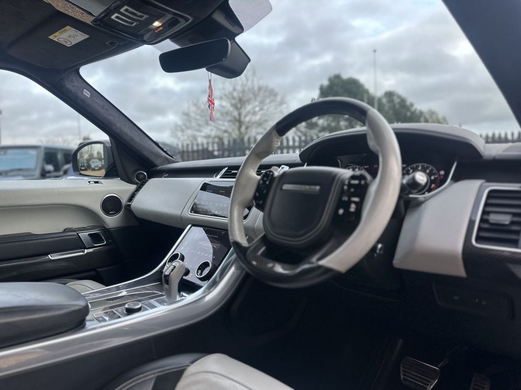 Used Land Rover Range Rover Sport 2018 for sale - 76665596: Photo 14