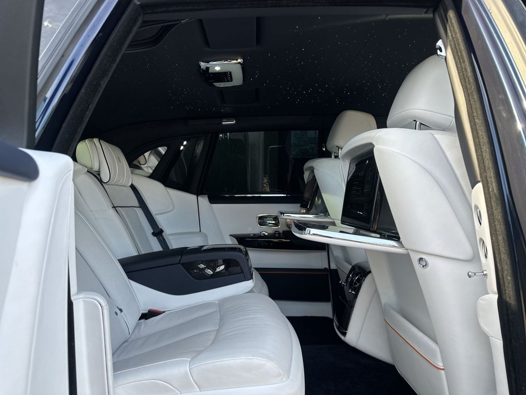 Used Rolls-Royce Phantom 2025 for sale - 78162405: Photo 36