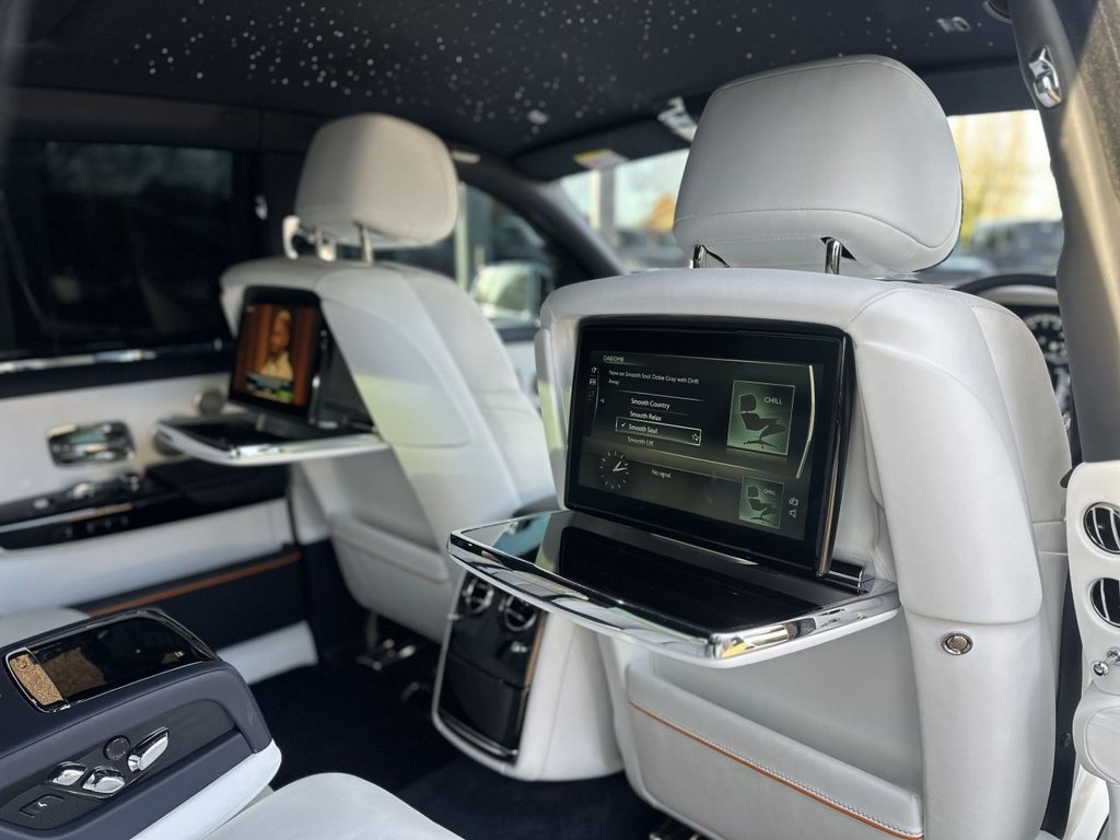 Used Rolls-Royce Phantom 2025 for sale - 78162405: Photo 37