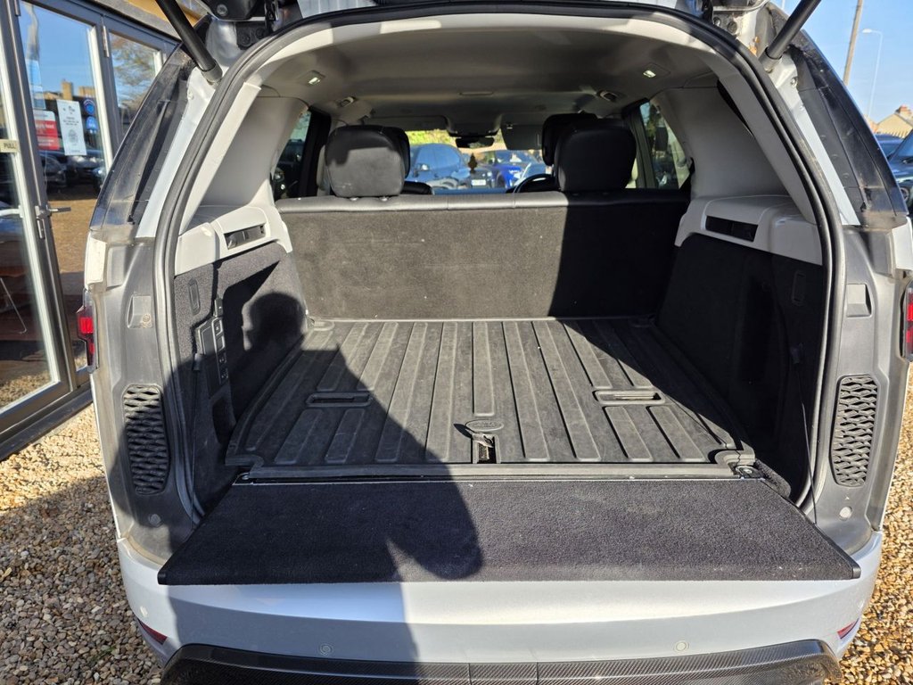 Used Land Rover Discovery 2021 for sale - 76698597: Photo 22