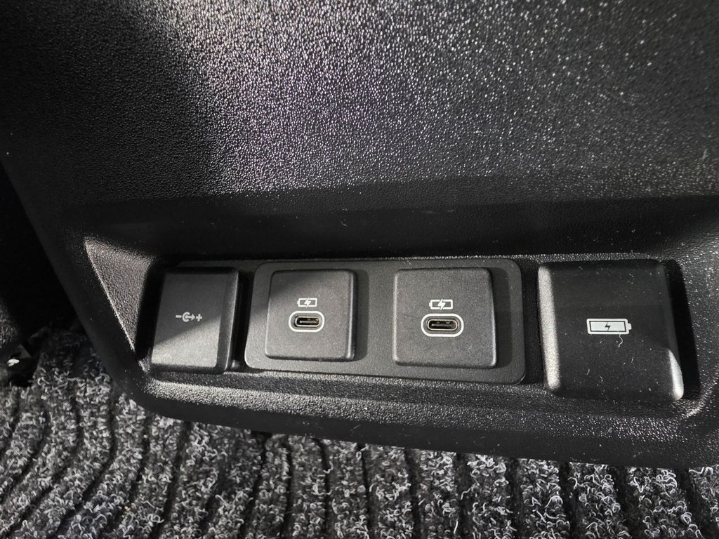 Used Land Rover Discovery 2021 for sale - 76698597: Photo 25