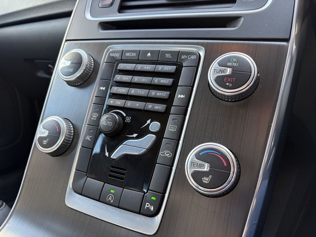 Used Volvo S60 2015 for sale - 78212951: Photo 15