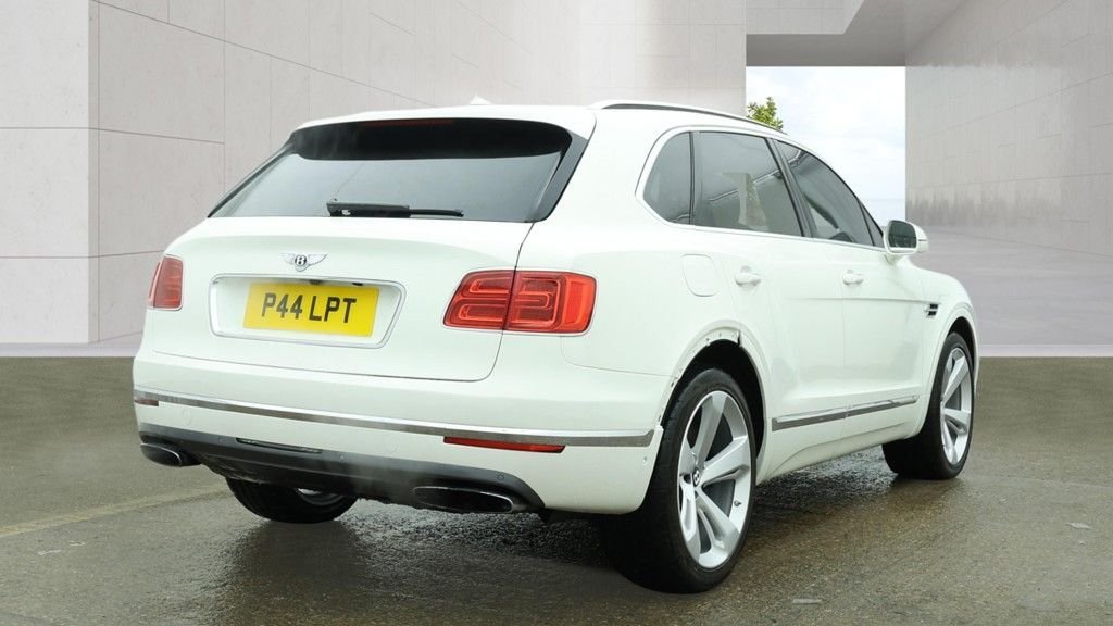 Used Bentley Bentayga 2018 for sale - 78162519: Photo 4