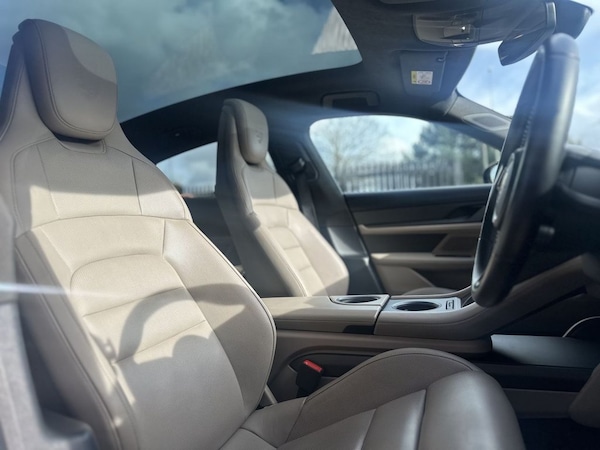 Used Porsche Taycan 2020 for sale - 74124002: Photo 16