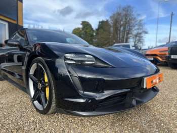 Used Porsche Taycan 2020 for sale - 74124002: Photo