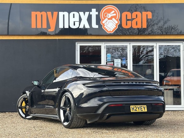 Used Porsche Taycan 2020 for sale - 74124002: Photo 8