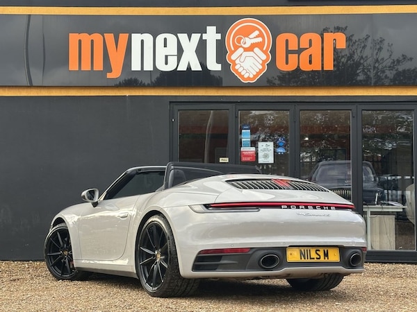 Used Porsche 911 2019 for sale - 76323401: Photo 13