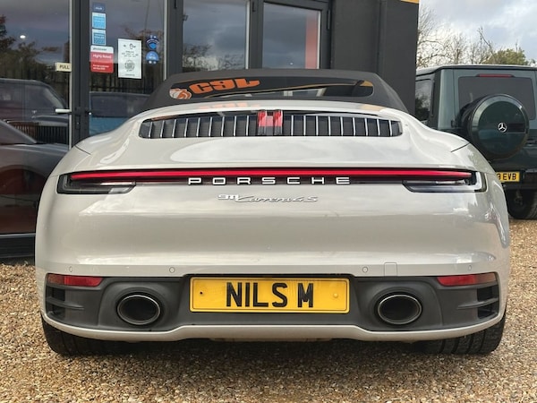 Used Porsche 911 2019 for sale - 76323401: Photo 16