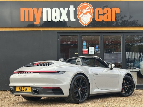 Used Porsche 911 2019 for sale - 76323401: Photo 18