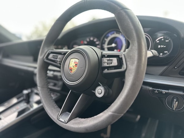 Used Porsche 911 2019 for sale - 76323401: Photo 25