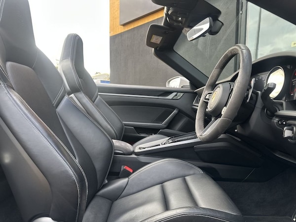 Used Porsche 911 2019 for sale - 76323401: Photo 26