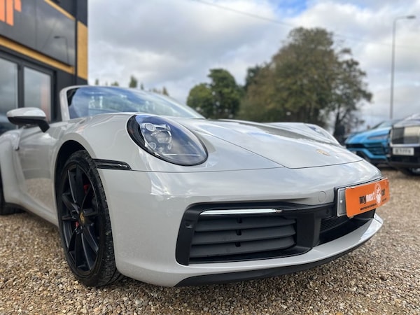 Used Porsche 911 2019 for sale - 76323401: Photo 3