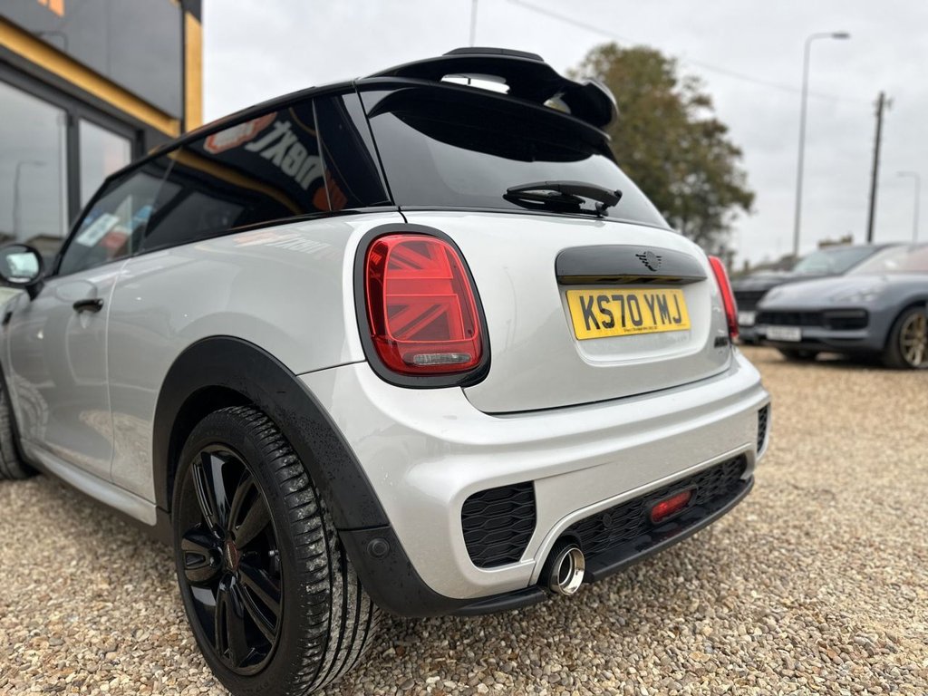 Used MINI Hatch 2020 for sale - 76236098: Photo 8