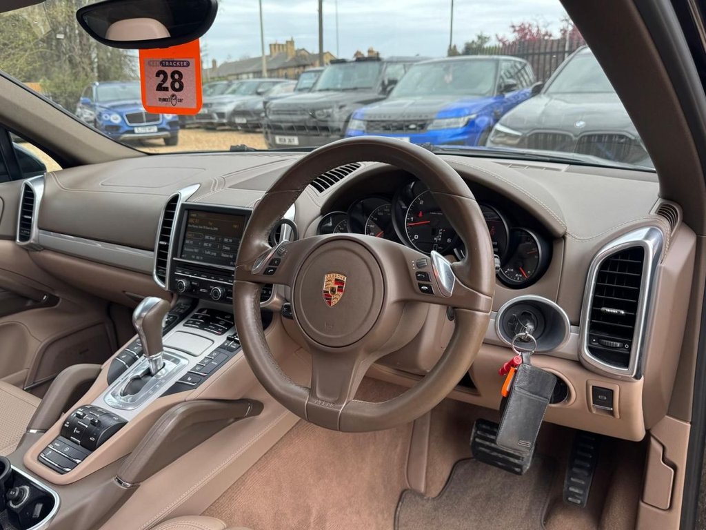 Used Porsche Cayenne 2013 for sale - 78212771: Photo 10
