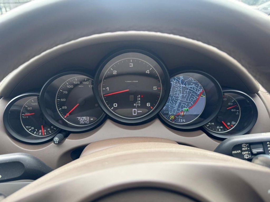 Used Porsche Cayenne 2013 for sale - 78212771: Photo 13