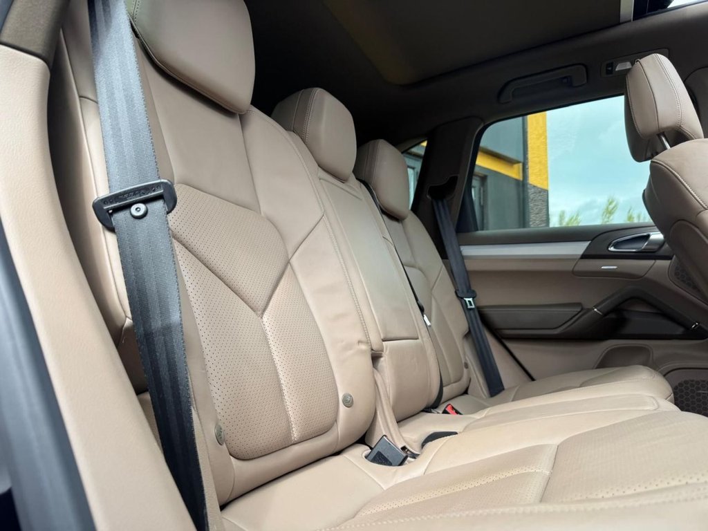 Used Porsche Cayenne 2013 for sale - 78212771: Photo 15