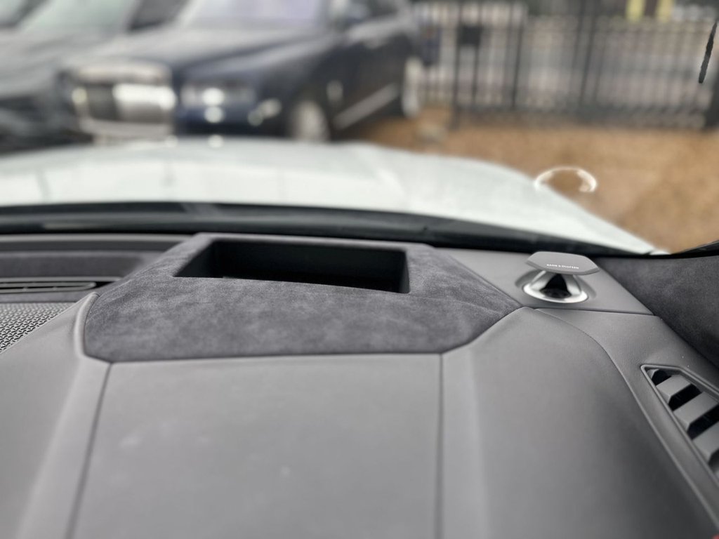 Used Lamborghini Urus 2018 for sale - 78162469: Photo 23