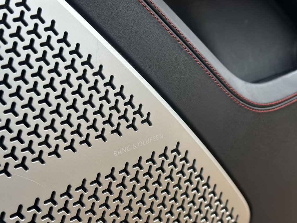 Used Lamborghini Urus 2018 for sale - 78162469: Photo 24