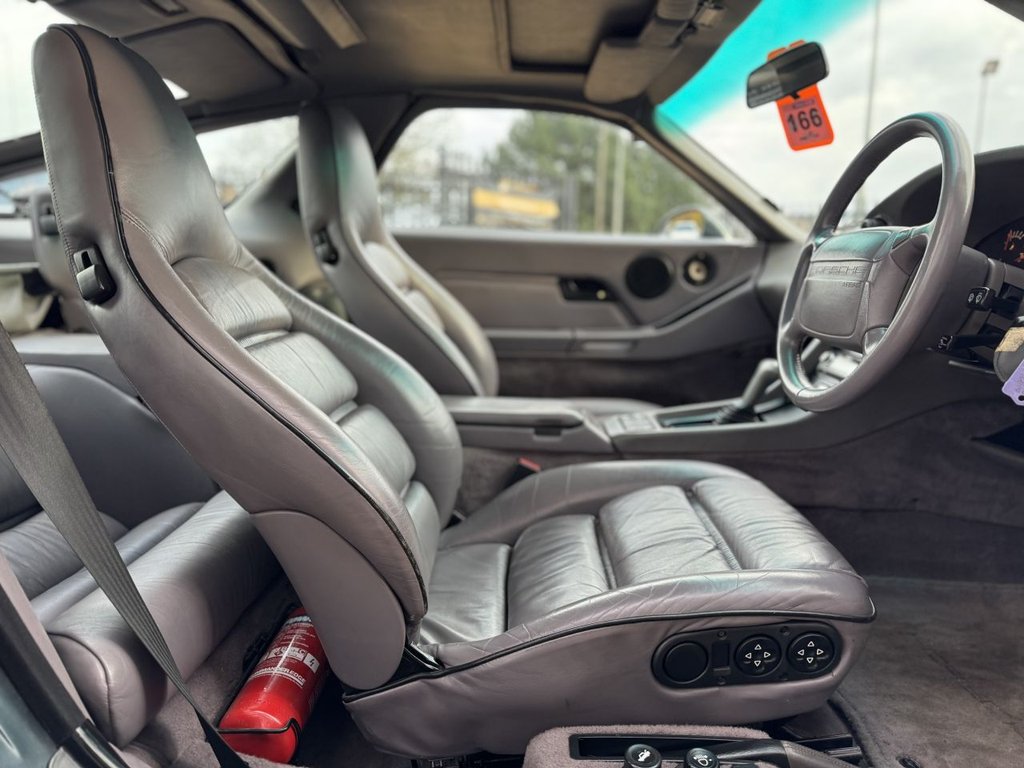 Used Porsche 928 1994 for sale - 78162421: Photo 15