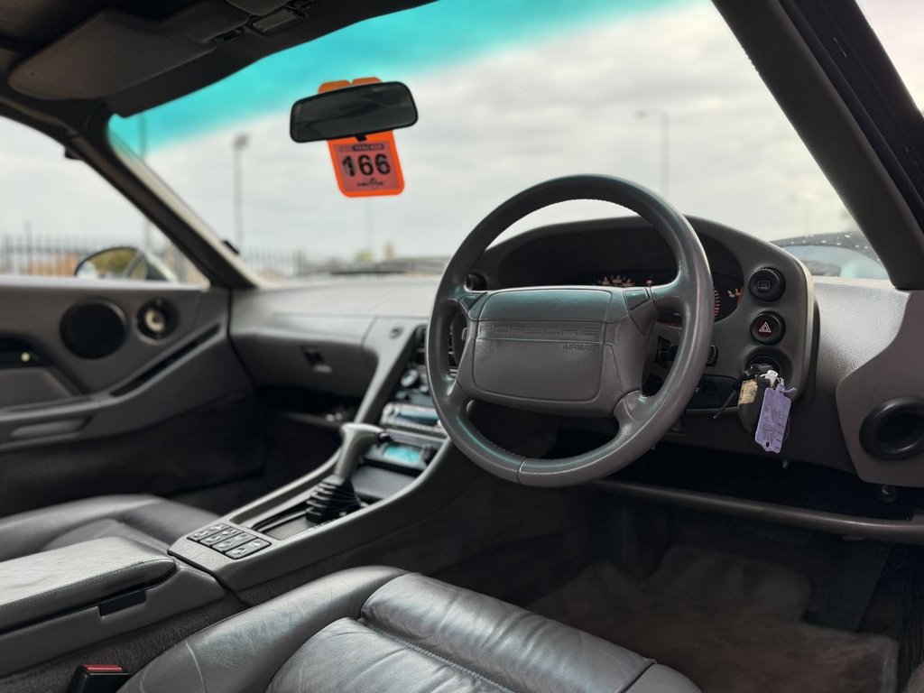 Used Porsche 928 1994 for sale - 78162421: Photo 17