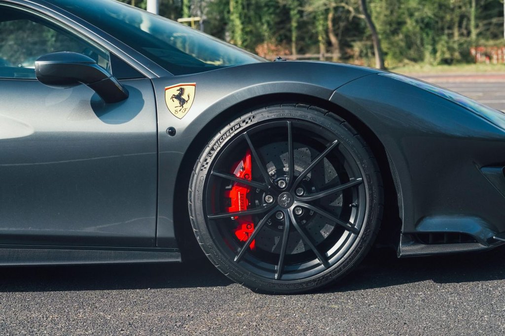 Used Ferrari 488 Pista 2019 for sale - 78167555: Photo 13