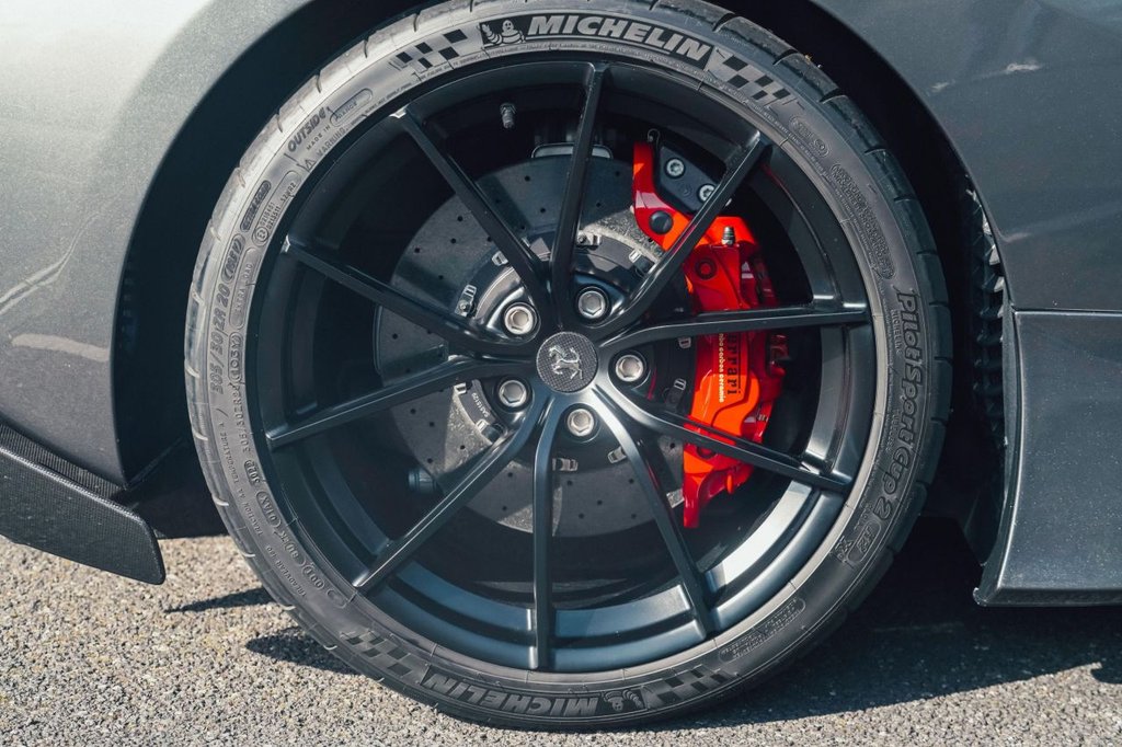 Used Ferrari 488 Pista 2019 for sale - 78167555: Photo 15