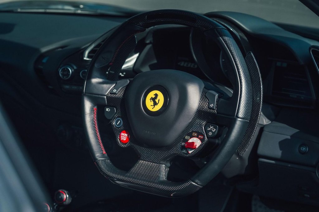 Used Ferrari 488 Pista 2019 for sale - 78167555: Photo 20